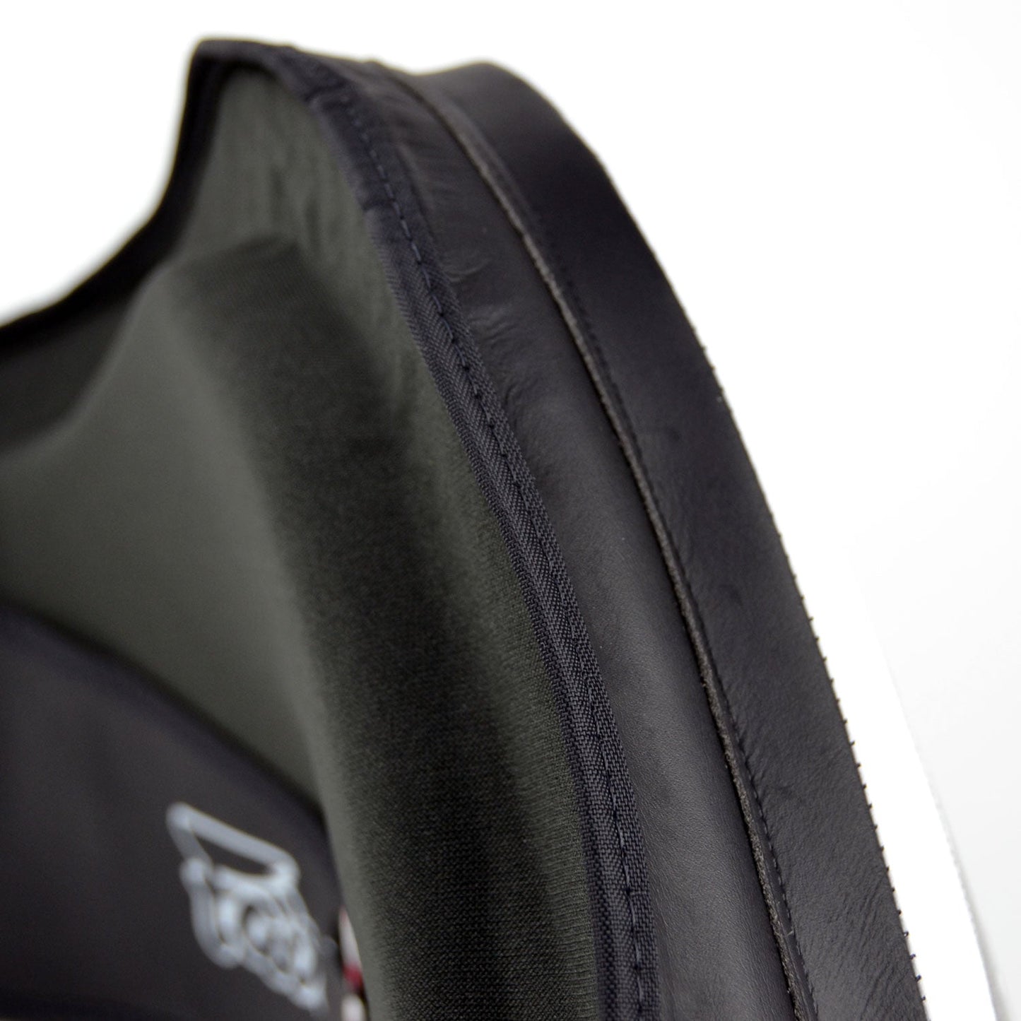 BPV3 Fairtex Microfiber Belly Pad Black-White