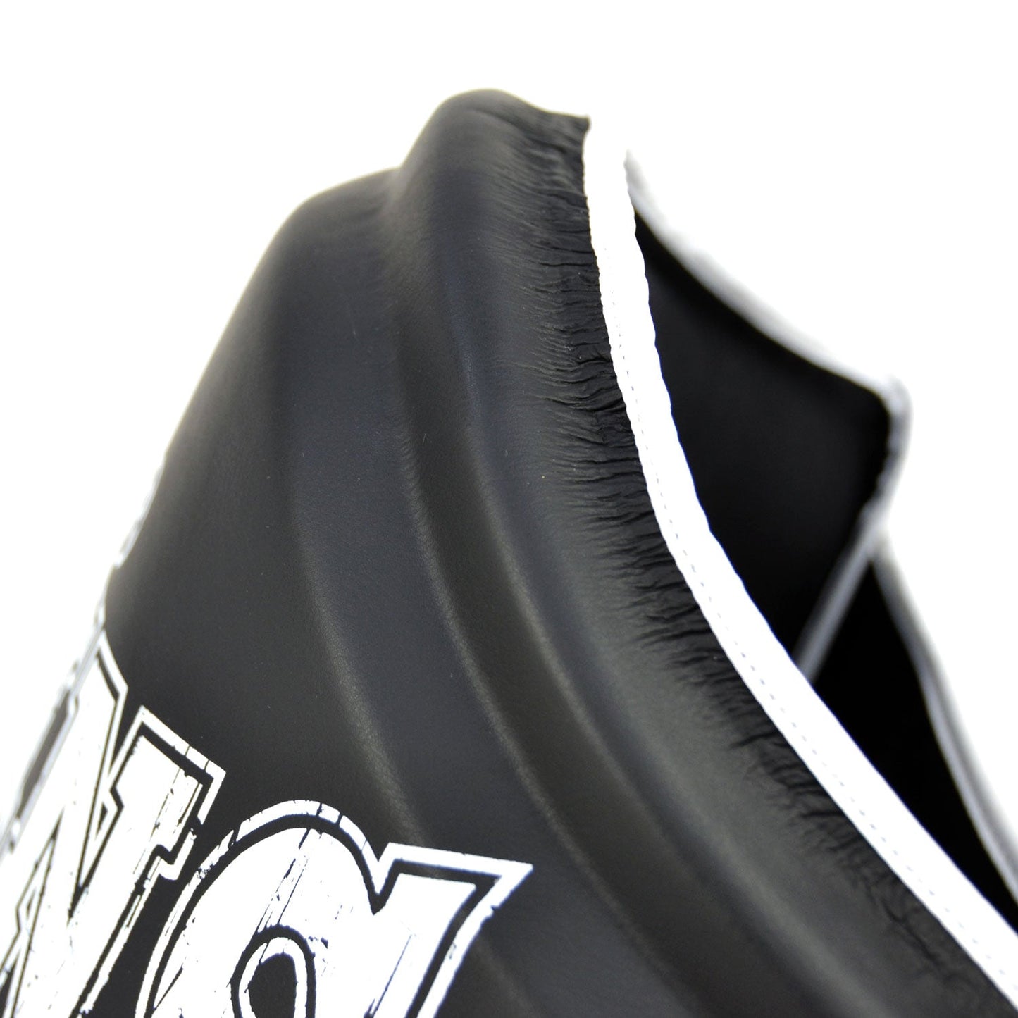BEPS4 Twins Special Microfibre Belly Pad Black-White