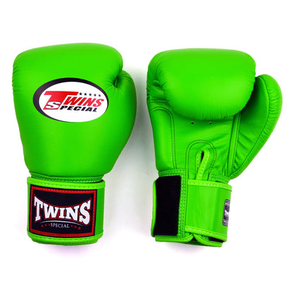 BGVL4 Twins Boxing Gloves Green