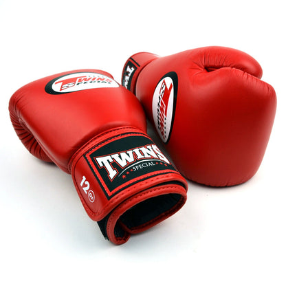 BGVL4 Twins Boxing Gloves Red