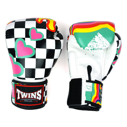 Twins Special FBGVL4-65 Boxing Gloves - Chess